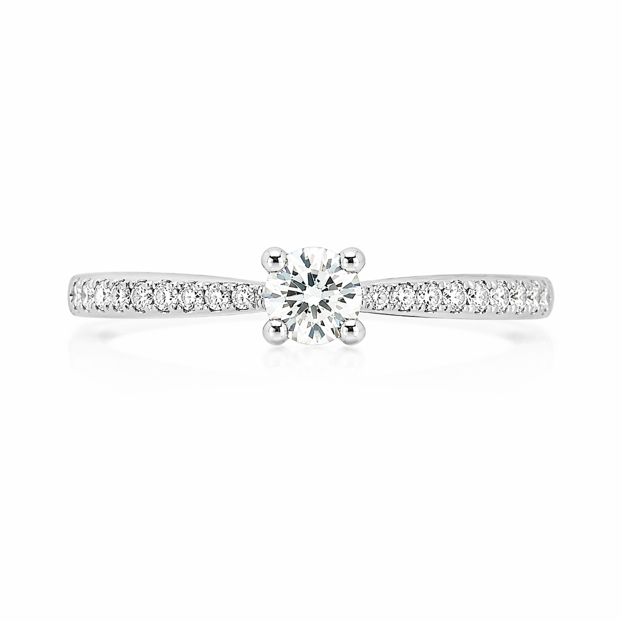 Anillo de diamantes en oro blanco 18k