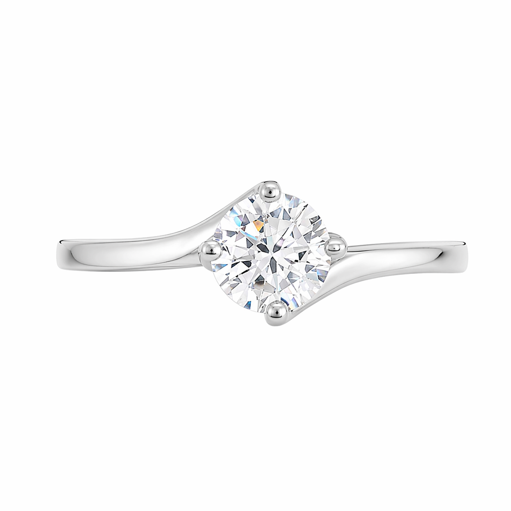 Anillo de oro blanco con diamante