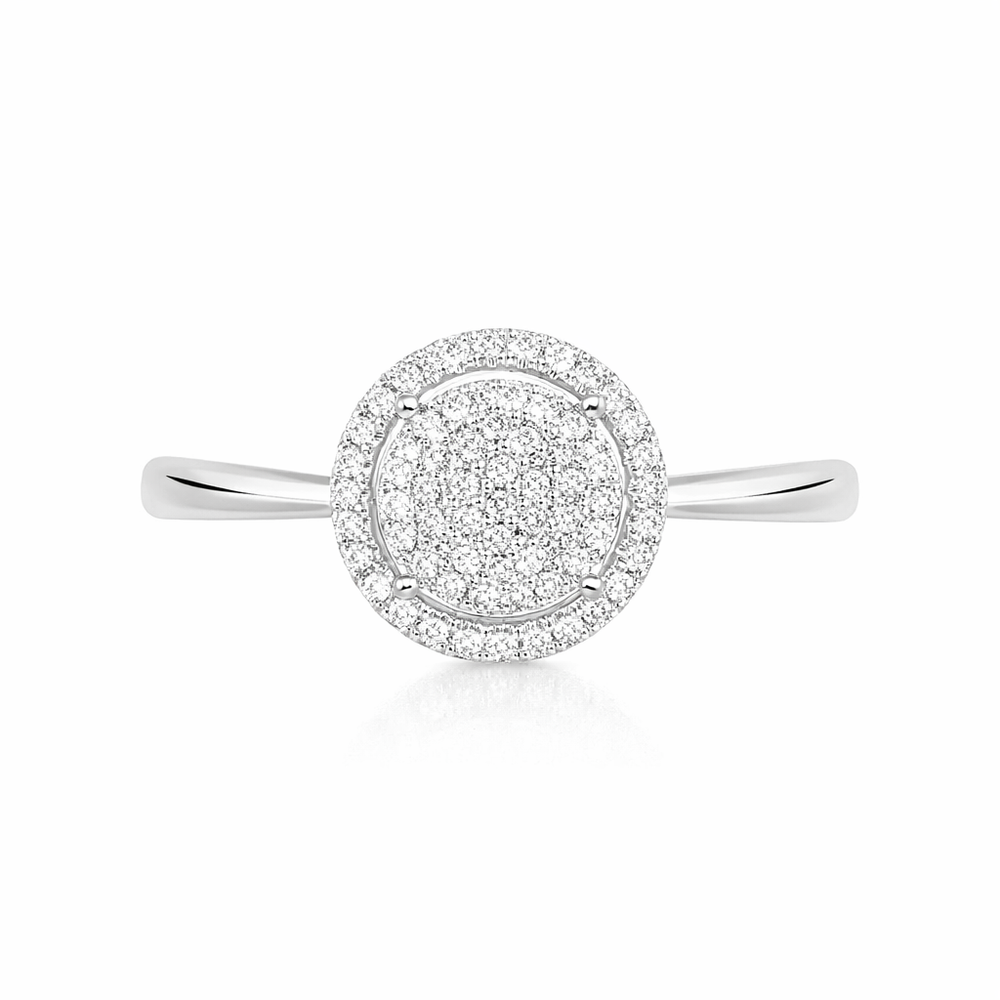 Anillo de oro blanco con diamantes engaste pavé