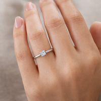 Anillo de compromiso con diamante de 40 puntos 