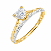 Anillo con diamante de laboratorio en forma de corazón 