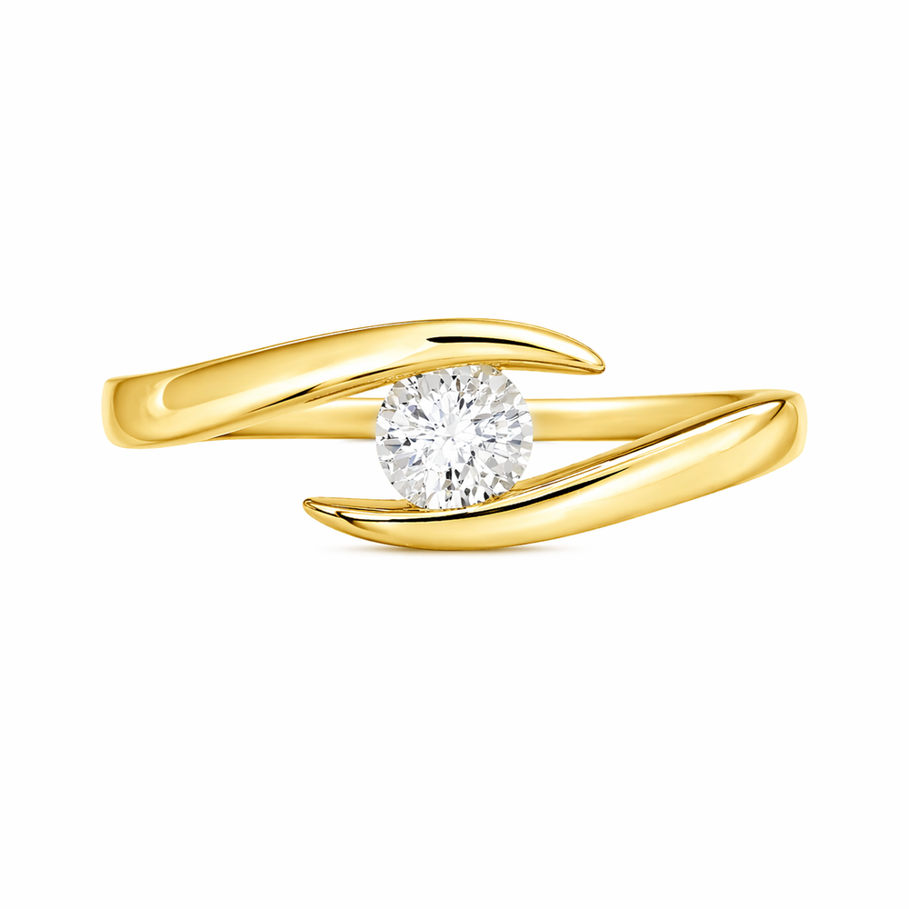 Anillo de oro amarillo diseño cruzado con diamante