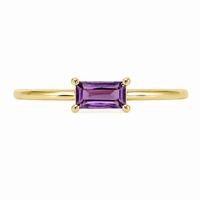 Anillo de amatista natural en oro amarillo 18k