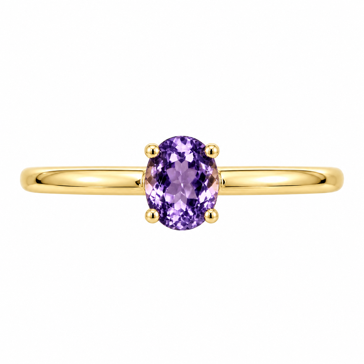 Anillo de oro amarillo 18k con amatista natural. 