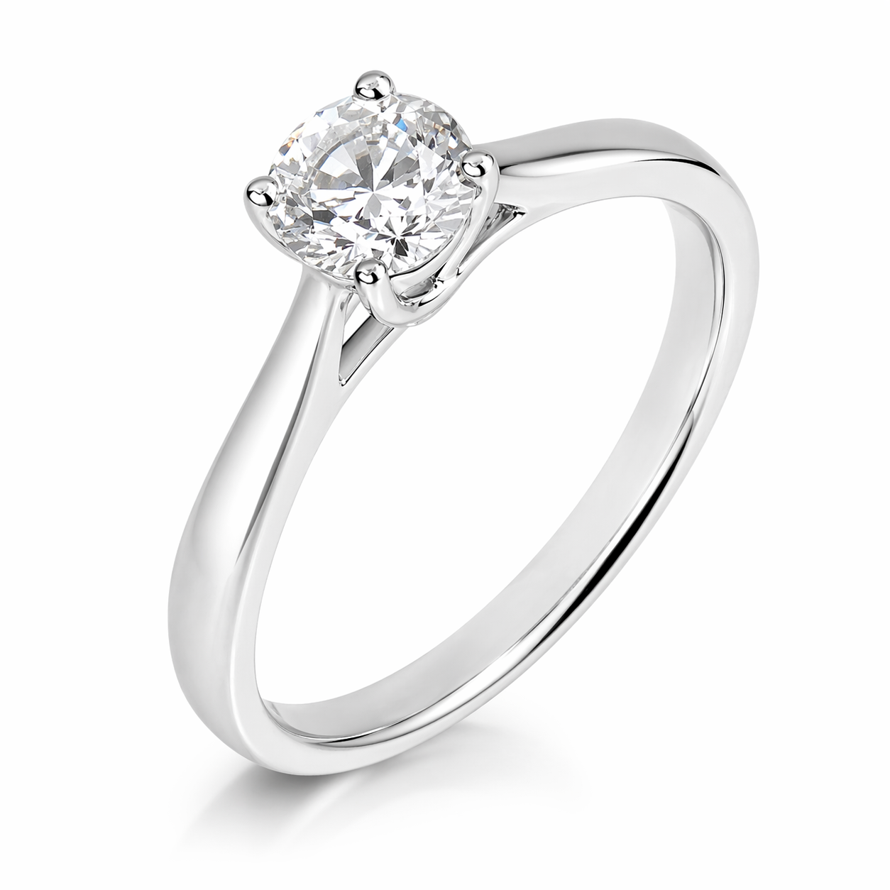 Anillo de diamante en oro blanco
