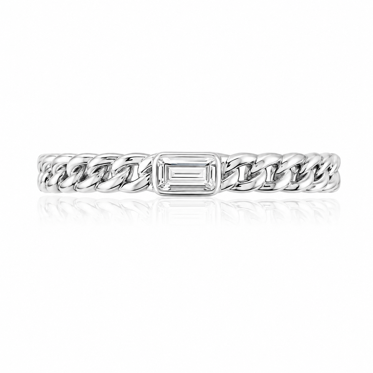 Anillo trenzado en oro blanco on diamante baguette