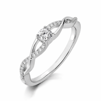 Anillo de compromiso en oro blanco entrelazado trenzado