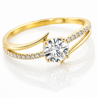 Anillo de diamante en oro amarillo