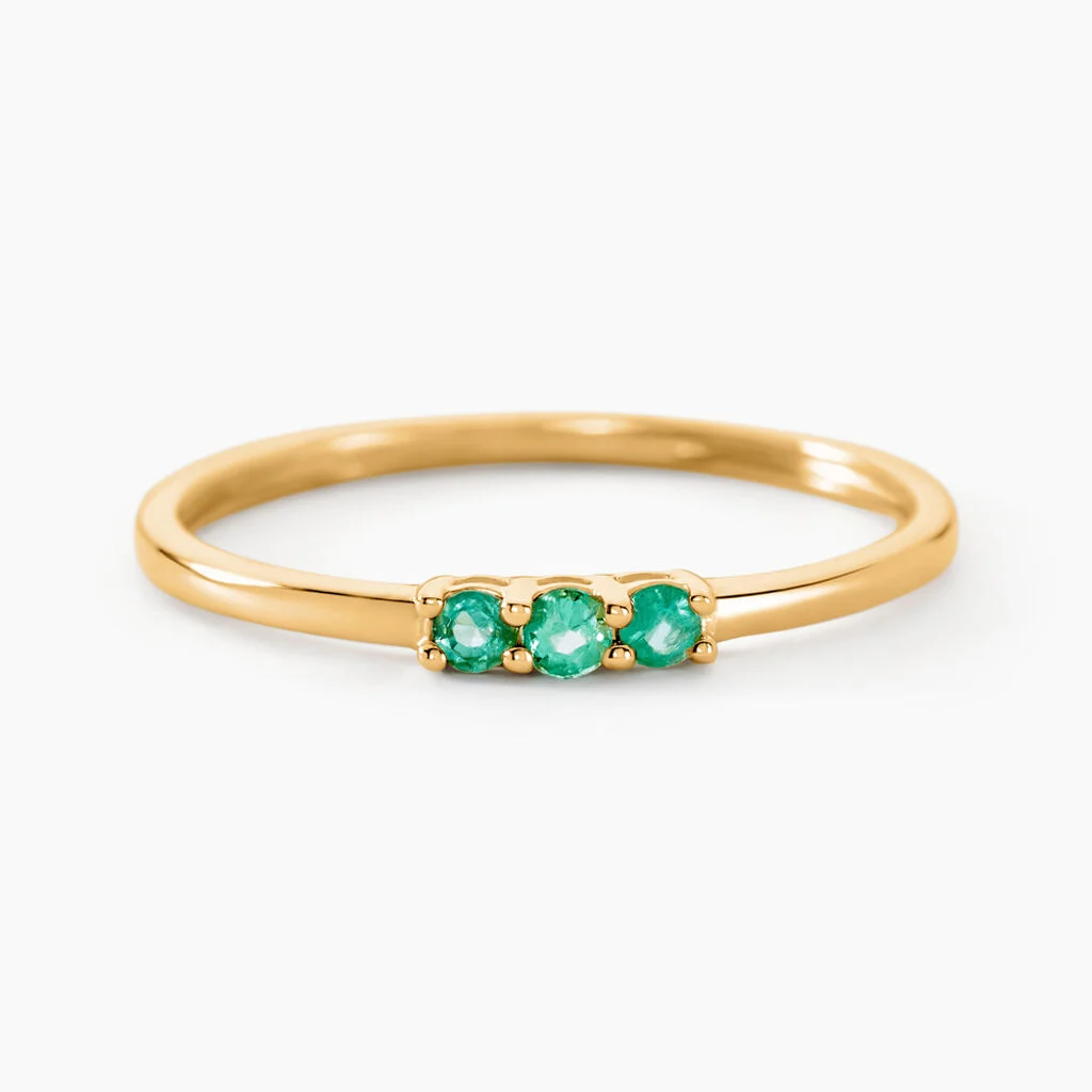 Anillo Armenia de Oro Amarillo 18K con Tres Esmeraldas Redondas