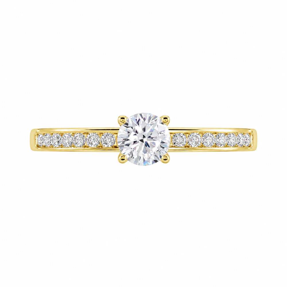 Anillo de oro amarillo 18k con diamantes naturales. 