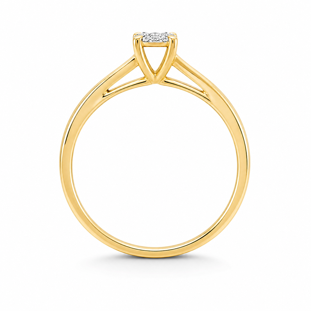 Anillo de compromiso en oro amarillo con diamantes 
