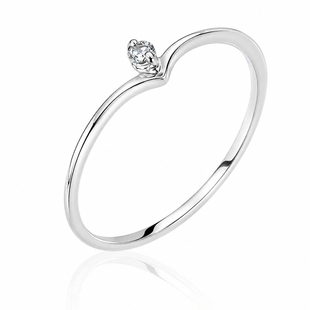 Anillo delicado de oro blanco con diamante 