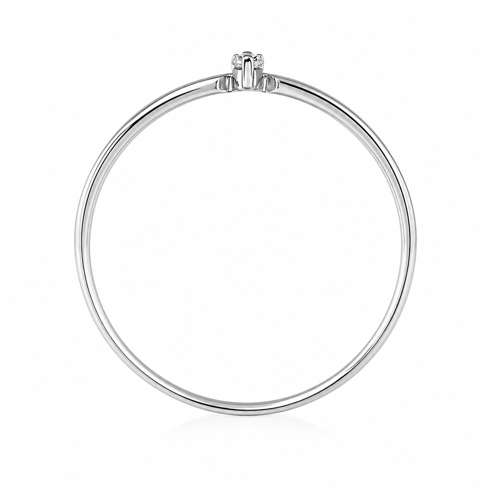 Anillo delicado de oro blanco con diamante 
