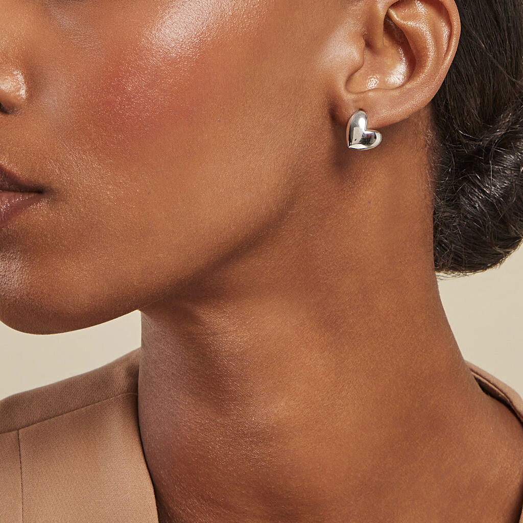 Aretes corazón oro blanco 18k – Sóller Juli & Co