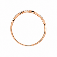 Argolla entrelazada de oro rosado 18k y diamantes naturales