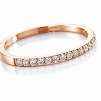 Argolla de matrimonio de oro rosado con diamantes