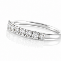 Argolla de oro blanco con diamantes 