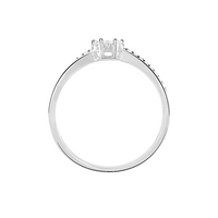Anillo de compromiso oro blanco con diamantes naturales, diseño floral brillante.


