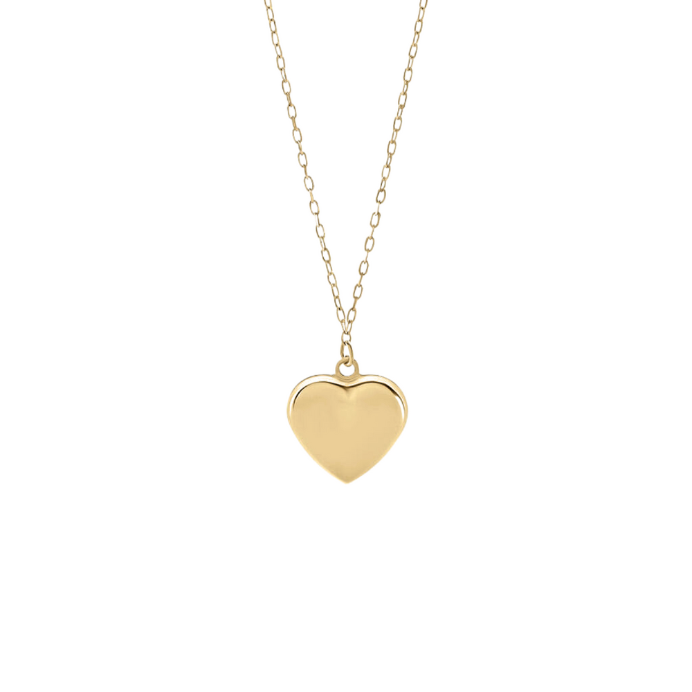 Dije de corazon en oro amarillo de 18 quilates con cadena. 