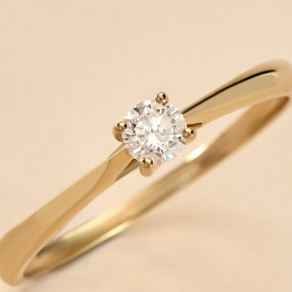 Anillo de Compromiso Oro Amarillo 18k con Diamante Natural Anillo